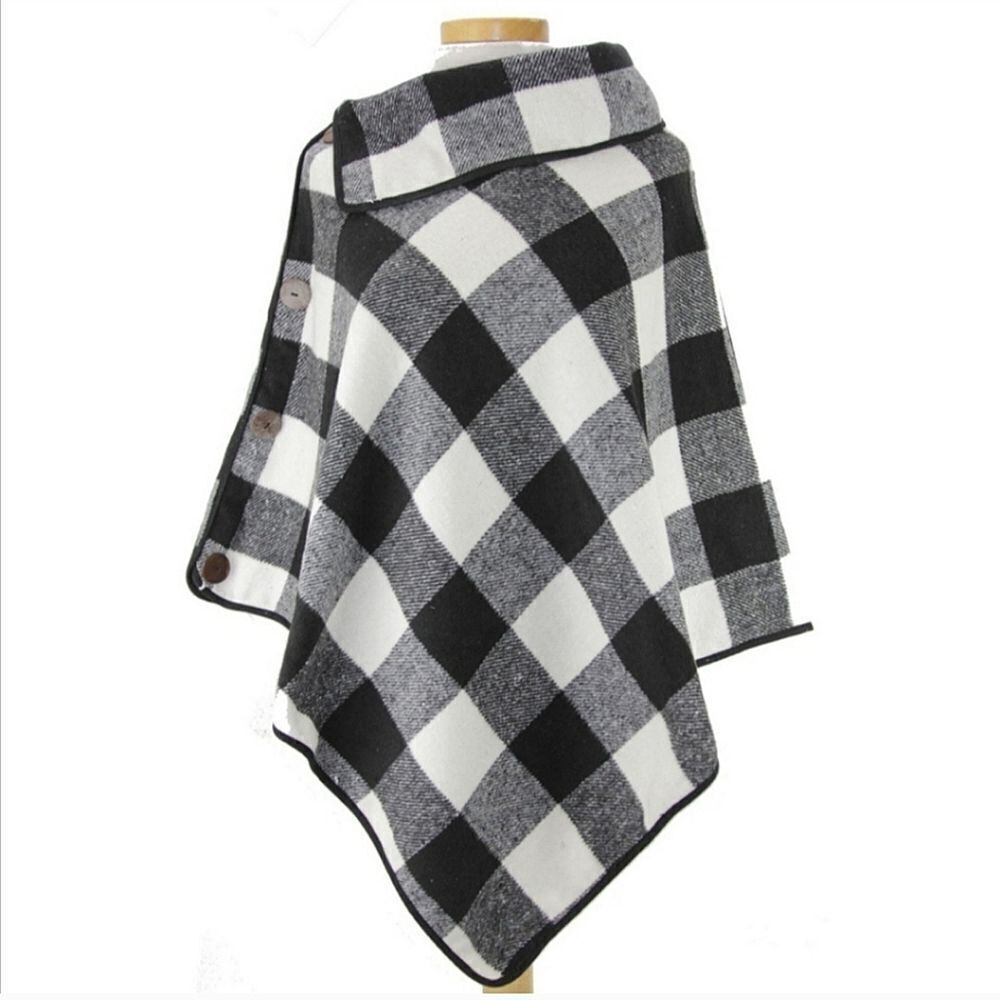 SALE Black and White Buffalo Plaid Poncho